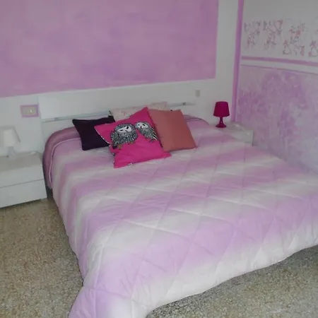 Tropical Bed&Breakfast 3*