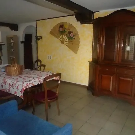 Tropical Bed&Breakfast Frühstückspension 3*
