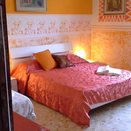 Frühstückspension Tropical Bed&Breakfast 3*