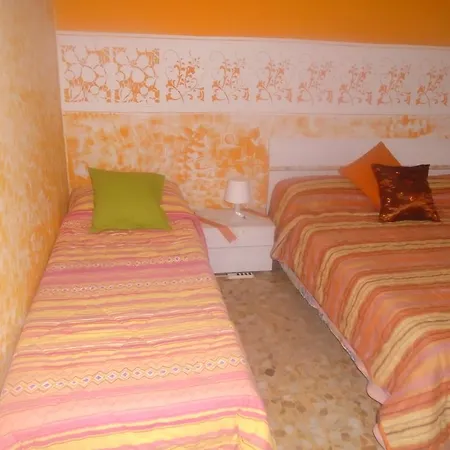 Tropical Bed&Breakfast Frühstückspension