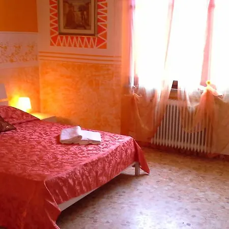 Frühstückspension Tropical Bed&Breakfast Lucca