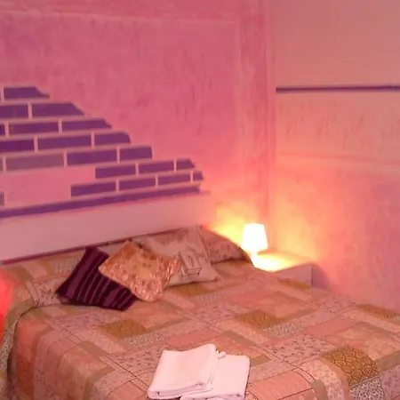 Couette-café Tropical 3*